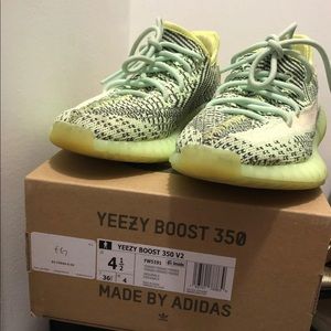 Yeezy Boost 350 V2 Yeeree